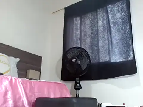 Mila cams1  online show from 01.26.25