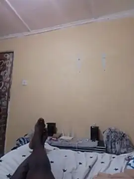 Snapshot of rysmo_ chatting on 02.14.26 rysmo online show from 02.14.26