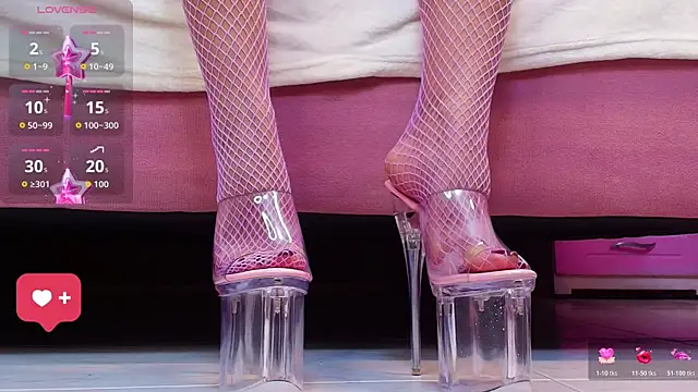 Snapshot of AuroraSim chatting on 01.06.26 AuroraSim online show from 01.06.26