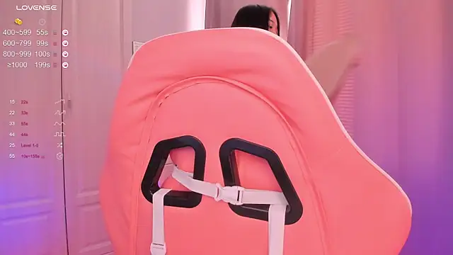 FreyaRaya online show from 12.20.24