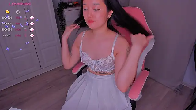 FreyaRaya online show from 01.16.25