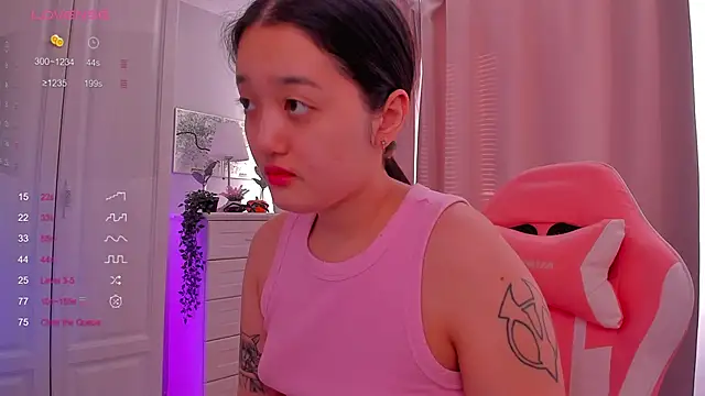 FreyaRaya online show from 02.08.25