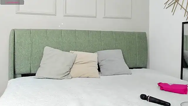 Snapshot of Sussanewolf chatting on 11.08.25 Sussanewolf online show from 11.08.25