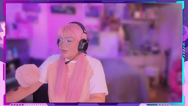 MegariaB online show from 12.22.25