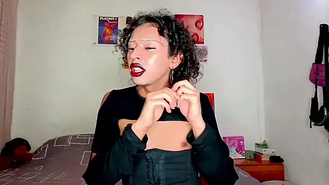 Snapshot of angelsdustxxx chatting on 02.25.25 angelsdustxxx online show from 02.25.25