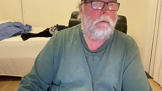 Snapshot of Drummajor chatting on 01.13.26 Drummajor online show from 01.13.26