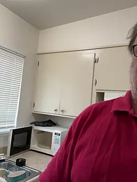 Snapshot of Drummajor chatting on 03.25.26 Drummajor online show from 03.25.26