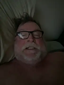 Snapshot of Drummajor chatting on 04.03.26 Drummajor online show from 04.03.26