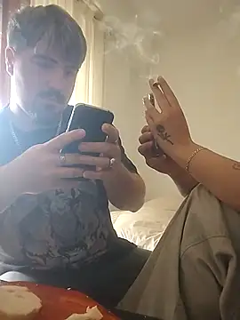 Snapshot of Dracomf chatting on 11.08.25 Dracomf online show from 11.08.25