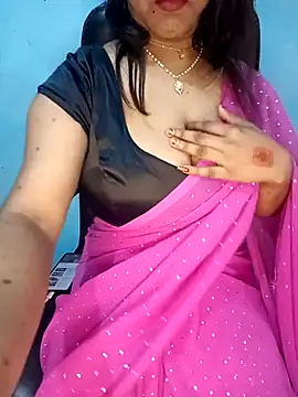 Snapshot of Dayna-36 chatting on 02.05.25 Dayna-36 online show from 02.05.25