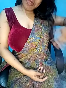 Snapshot of Dayna-36 chatting on 02.23.25 Dayna-36 online show from 02.23.25