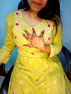 Snapshot of Dayna-36 chatting on 03.03.25 Dayna-36 online show from 03.03.25