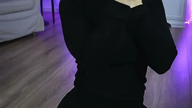 Snapshot of ivyleague_ chatting on 02.08.26 ivyleague online show from 02.08.26