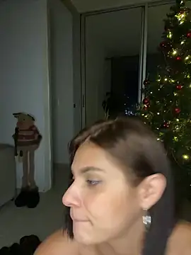 Snapshot of Susi_bell chatting on 12.04.24 Susi bell online show from 12.04.24