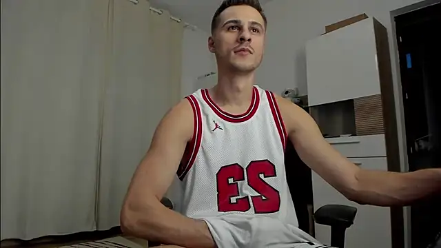 Snapshot of Jimmymorello chatting on 09.24.25 Jimmymorello online show from 09.24.25