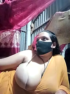 Snapshot of Depte- chatting on 04.17.26 Depte- online show from 04.17.26