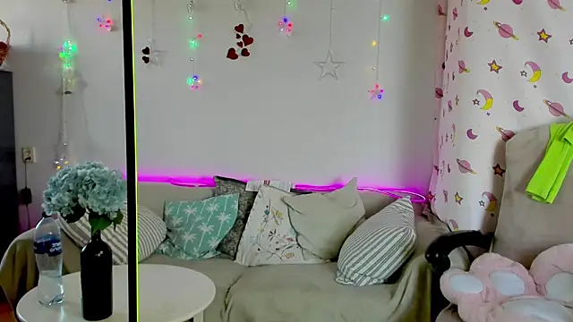 Snapshot of Evelyn_Harper@xh chatting on 03.22.25 Evelyn Harperxh online show from 03.22.25