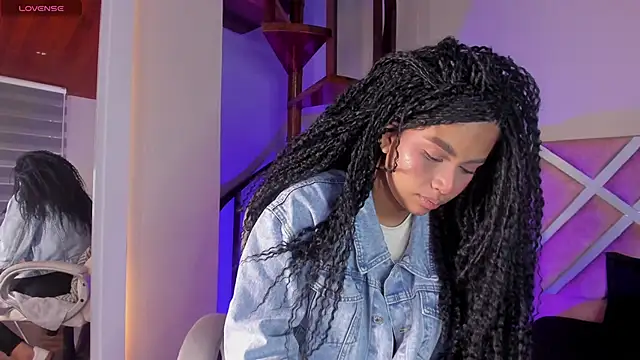 nayah   online show from 01.21.25