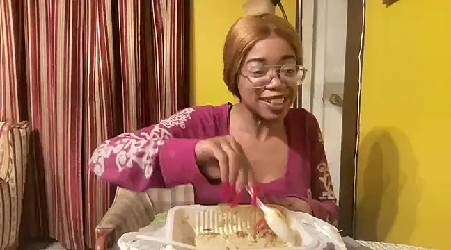 MommyConfident online show from 01.12.25