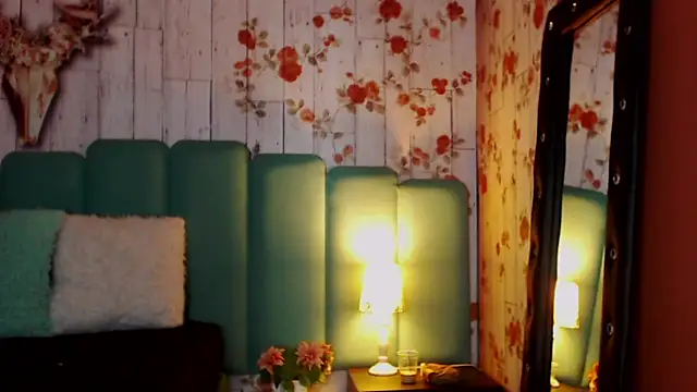 Alison Simmons online show from 01.30.25