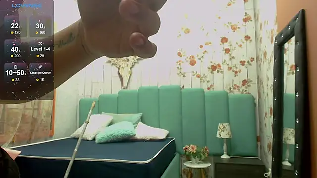 Alison Simmons online show from 02.26.25