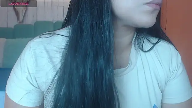 Alison Simmons online show from 03.03.25