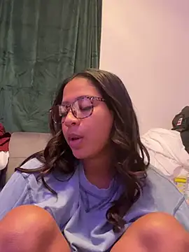 VanessaBling online show from 02.15.25