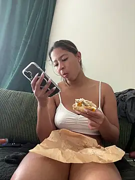 VanessaBling online show from 09.22.25