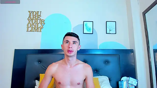 Jotastevensxx online show from 04.30.26