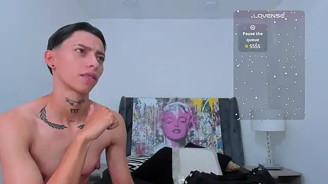 AmberAdams  online show from 12.13.24