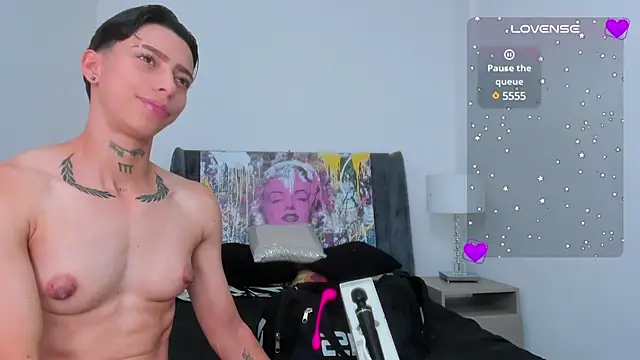 AmberAdams  online show from 12.15.24