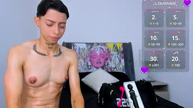 AmberAdams  online show from 12.17.24