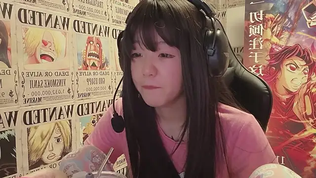 SNAKEgirlQAQ online show from 05.31.26
