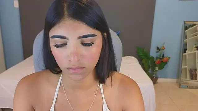 Snapshot of maiaa_ruiz chatting on 10.18.25 maiaa ruiz online show from 10.18.25