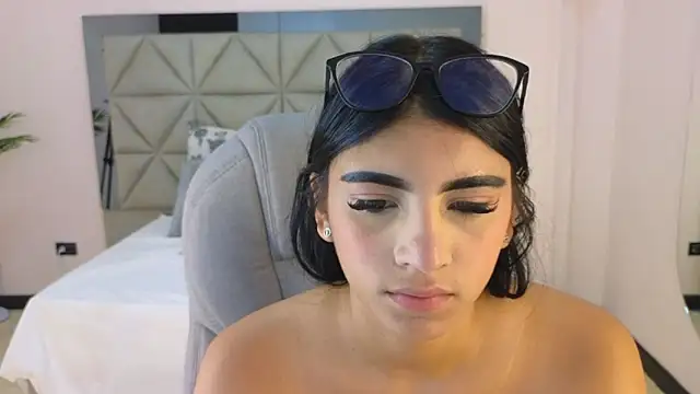 Snapshot of maiaa_ruiz chatting on 02.12.26 maiaa ruiz online show from 02.12.26