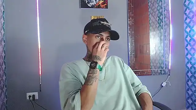 Liam lee online show from 05.10.26