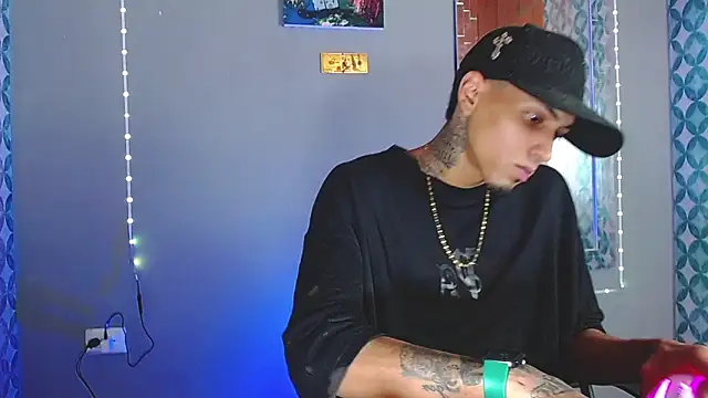 Liam lee online show from 06.10.26