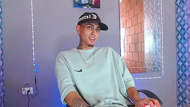 Liam lee online show from 06.13.26
