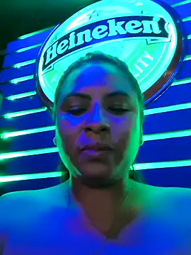 Francesca ferrari online show from 01.12.25