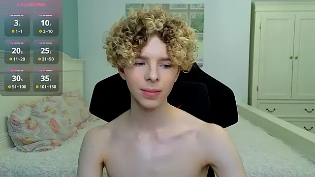 Kudi Minnt online show from 10.28.25