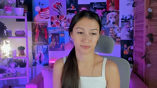 LanaBaker online show from 01.05.25