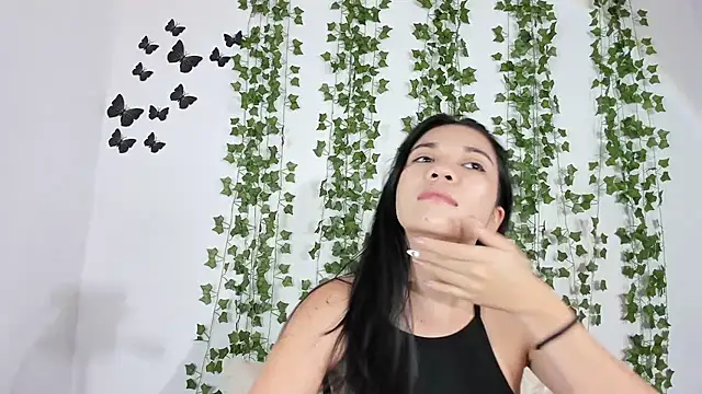 Emiily Parkerr online show from 02.20.26