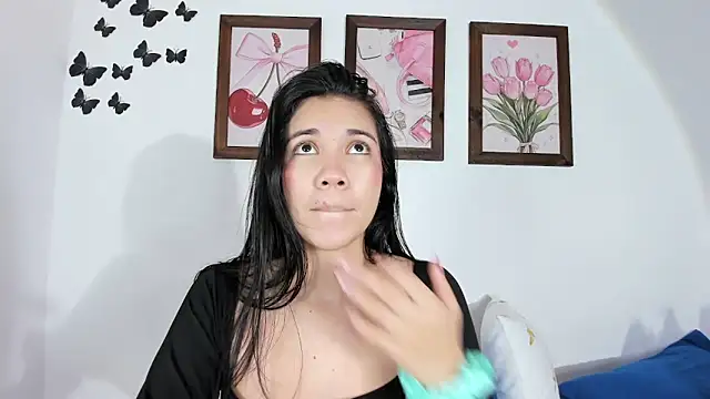 Emiily Parkerr online show from 04.23.26