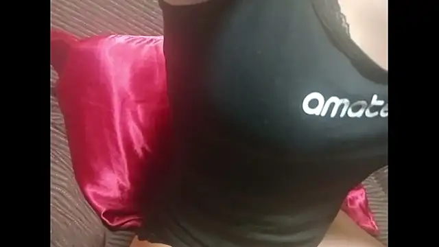 Snapshot of ForeversweetXX chatting on 02.25.26 ForeversweetXX online show from 02.25.26