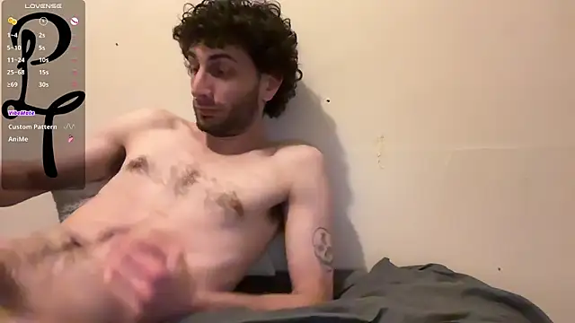 Snapshot of pantslesstraveler_plt chatting on 11.14.25 pantslesstraveler plt online show from 11.14.25