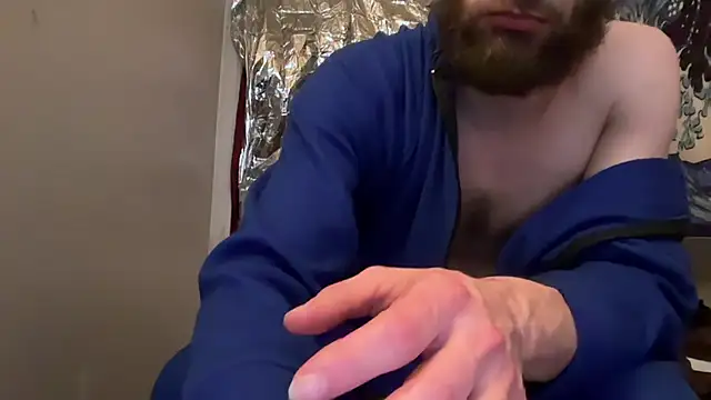 pantslesstraveler plt online show from 02.11.26