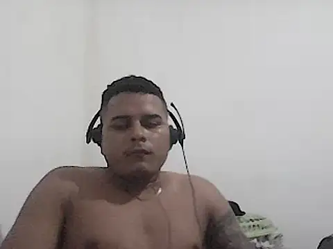 SaucyAffair0 online show from 01.02.25