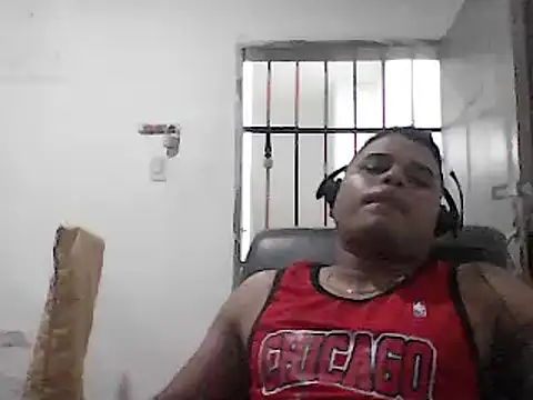 SaucyAffair0 online show from 03.08.25