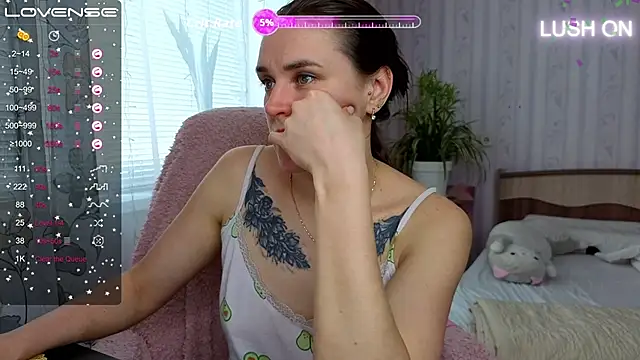 Bella  Swoon online show from 01.06.26