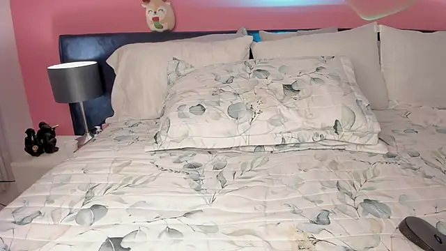 Alaia Manson online show from 03.18.25